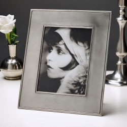 Lombardia Rectangular Frame - 22 x 26.5 см  