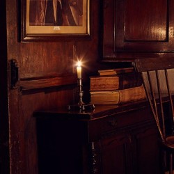 Severo Candlestick with Ball Feet - 18 см