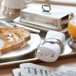 Convivio Rectangular White Ceramic Butter Dish - 18.5 x 13 cm